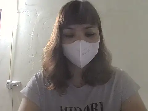 Angela-Eira Chat XXX live