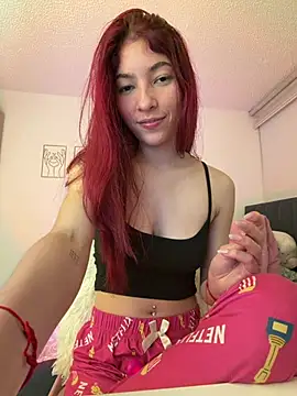 SarahLee__ Adlı Modelin Canlı XXX Sohbeti