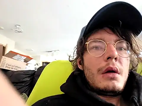 KinkyKittyBoy webkamerás műsora