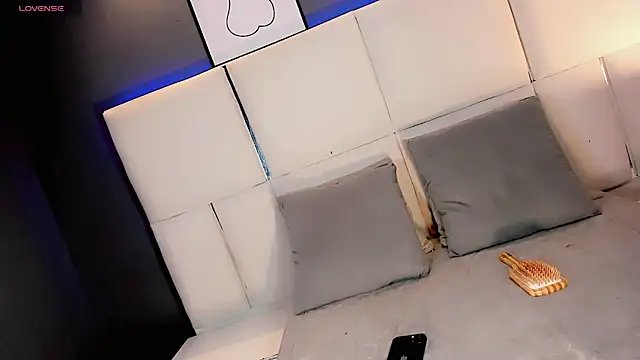 Kornylovee Live XXX-chat