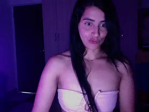 BulmaStar's Live XXX Chat