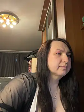 EvaBeautyXx 在線直播表演