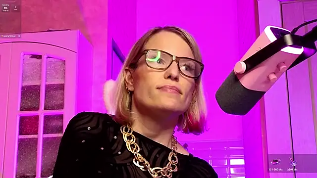 Lady_Shine: онлайн-секс-чат