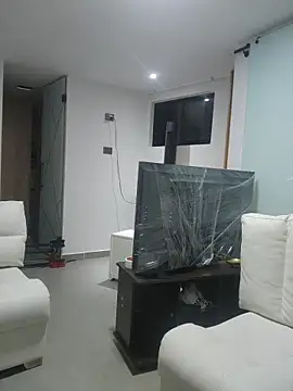 Chat XXX ao vivo de LoreinnFox