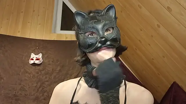 Show modela NovaKitty888 na web-kameri