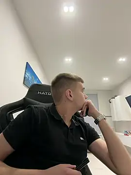 Webkamerová show WARDEN_w