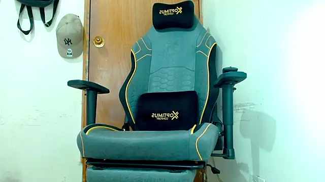 Danyer33 라이브 XXX 채팅