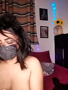 Bayan-Queen 现场XXX聊天