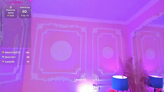 Jenifer_James Chat XXX in diretta