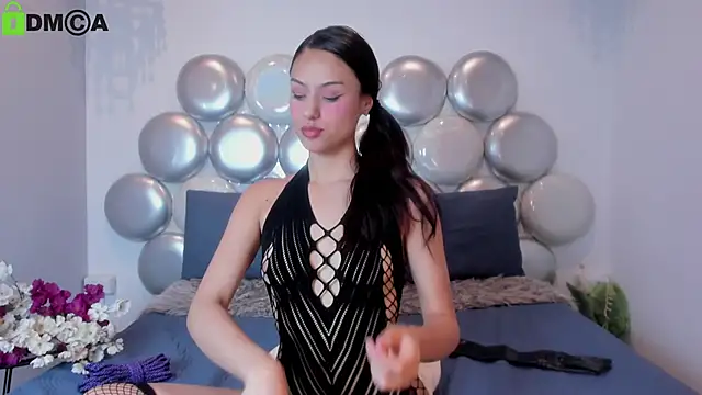 Chat +18 de Hannah_blepper ao vivo