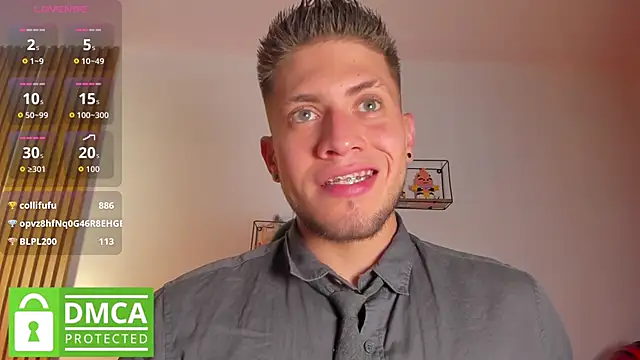 SebastianMaximoff_: διαδικτυακό σόου στην κάμερα