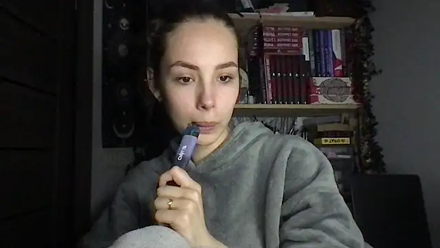 Yuna5343 Chat XXX in diretta