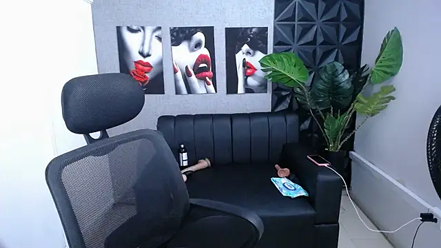 Živý XXX chat Valentinaa_mature