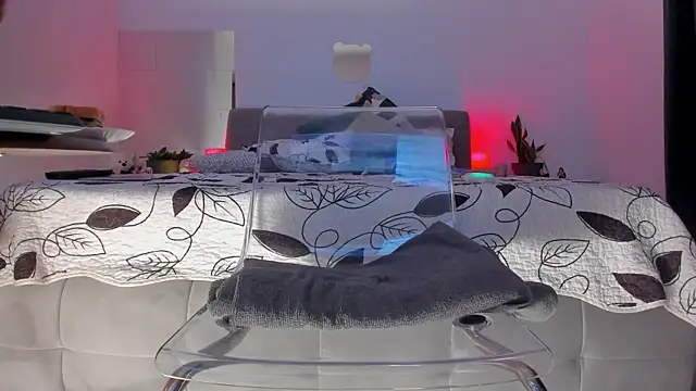 Chat XXX en directo de Larisa_low