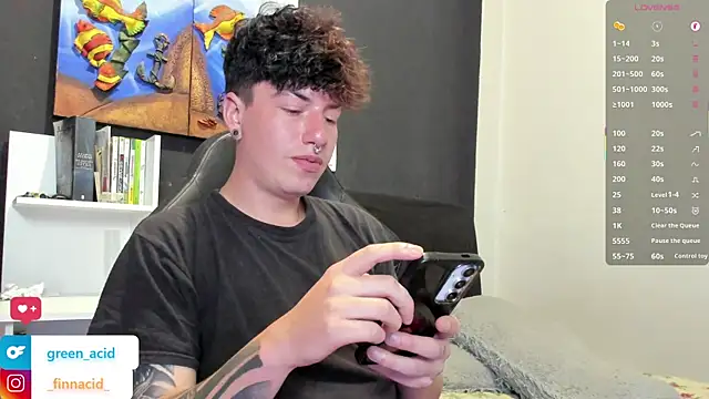 Green_acid01's Webcam Show