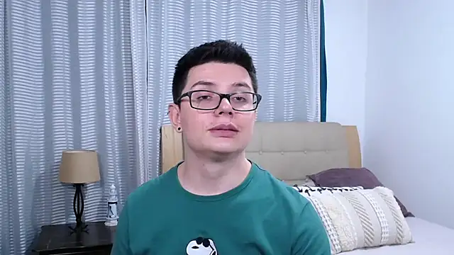 BlackFoXXX69's Live XXX Chat