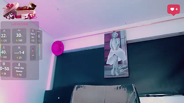 Kendall_hornyy Adlı Modelin Web Kamerası Şovu