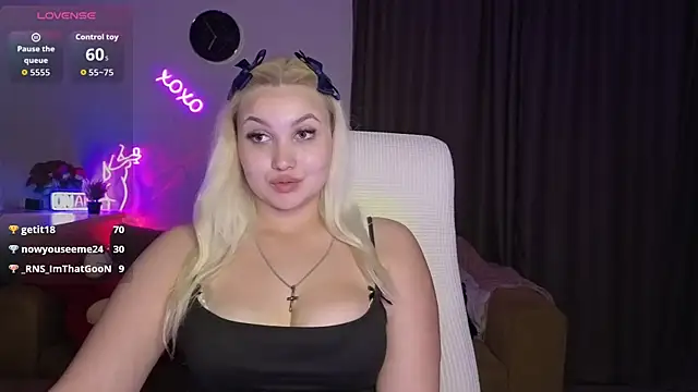 adrelaxinaのライブXXXチャット