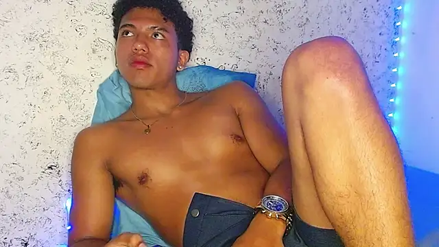 Show de webcam de tonydesire_