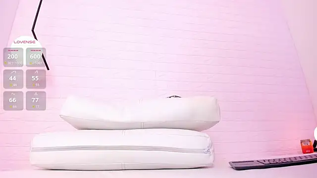 Chlowe_Taylor_ Obrolan Langsung XXX