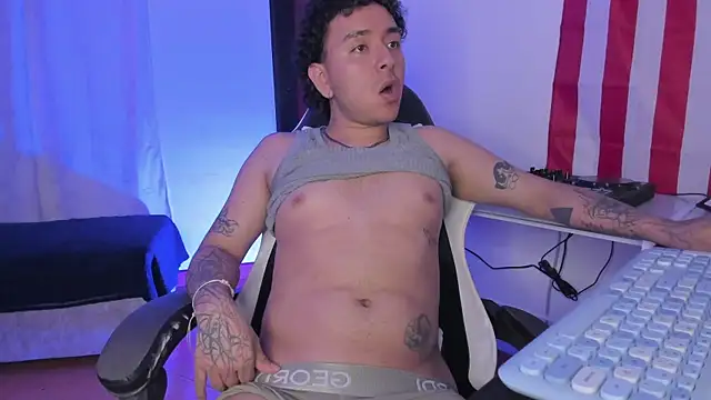 alexmontesco's Webcam Show