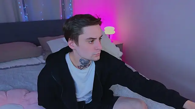 XXX chat uživo modela drillfi11