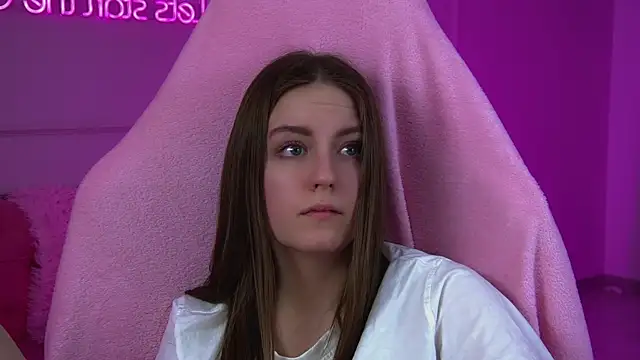 SofiaSarvain's Live XXX Chat