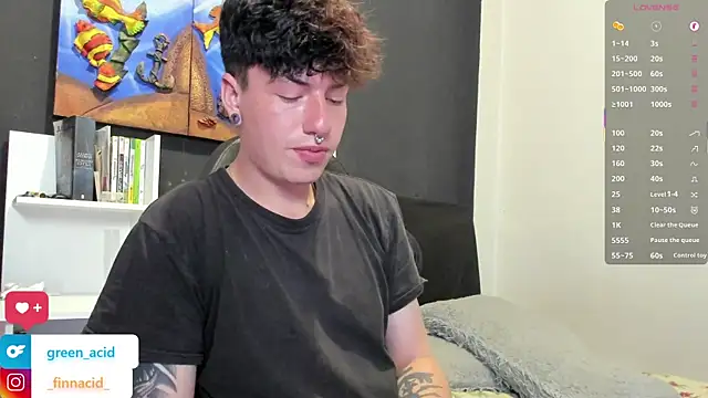 Green_acid01 Webcam Show