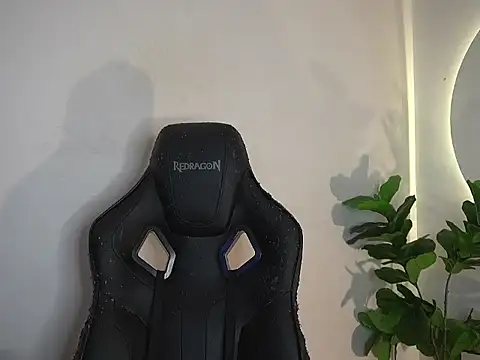 Živý XXX chat Thin_tommy01