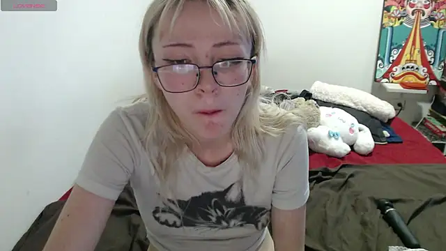 Cloe_five 现场XXX聊天