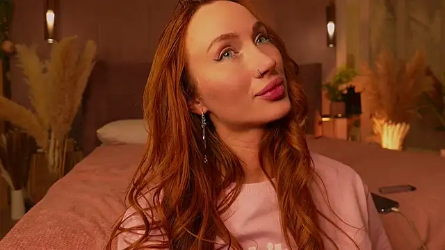 SerenaWest_ Pertunjukan Webcam