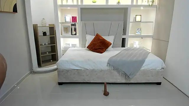 stefie_miss Chat XXX in diretta