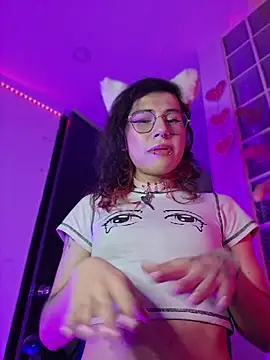 Sweet-SharoKitty Webcamshow