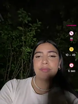 HaileyBiieber Show in webcam