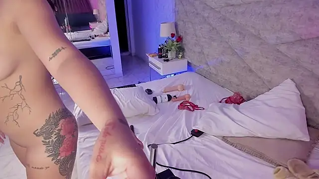 RousSweet- Show in webcam