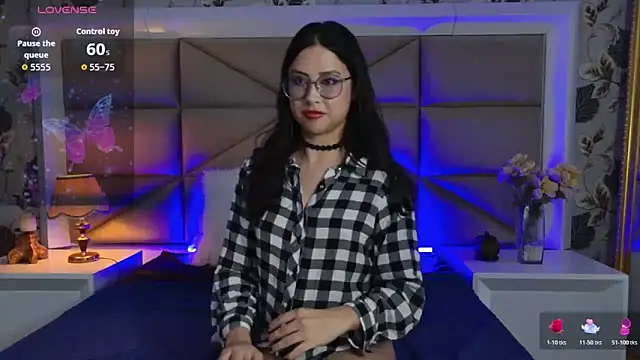 LilyClarck: απευθείας συνομιλία ΧΧΧ