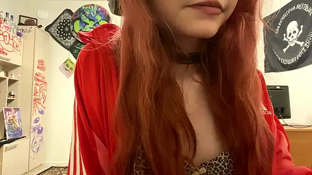RedHeadCat's Live XXX Chat