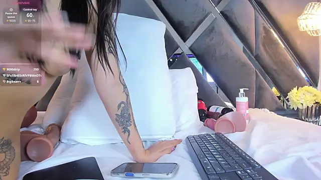 Chat XXX ao vivo de Ivonne_Millerr