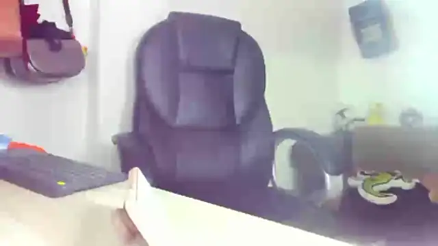 XXX chat uživo modela alma_fenix