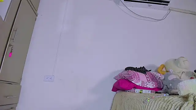 vennuss19 Chat XXX in diretta