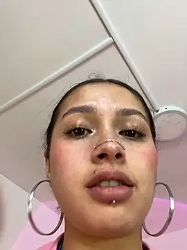 Dreanaa 라이브 XXX 채팅