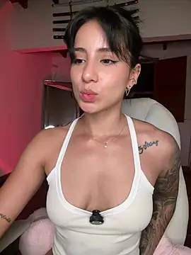 Ale_Lewis' Webcam Show