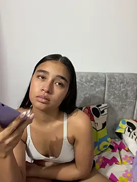 I_Samanthaa: απευθείας συνομιλία ΧΧΧ