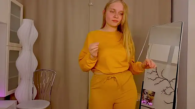 AlicaCohill's Live XXX Chat