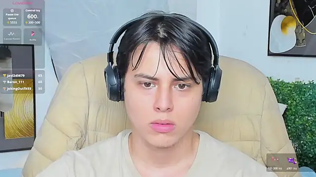 Thom_Ohtaniのウェブカメラショー