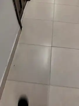 Hachi28: онлайн-секс-чат