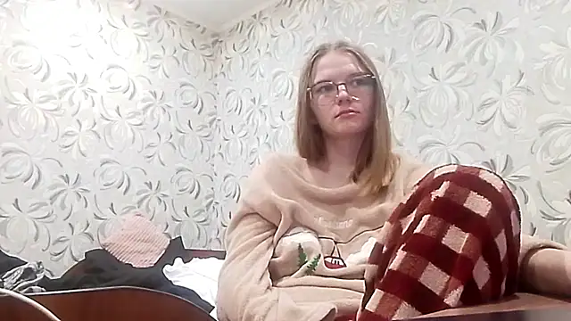 RottedDam Adlı Modelin Canlı XXX Sohbeti