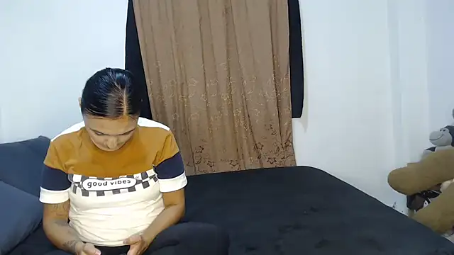 kathy_luisa Adlı Modelin Canlı XXX Sohbeti