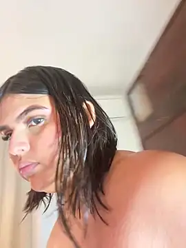 Lia_sexx 在線直播表演