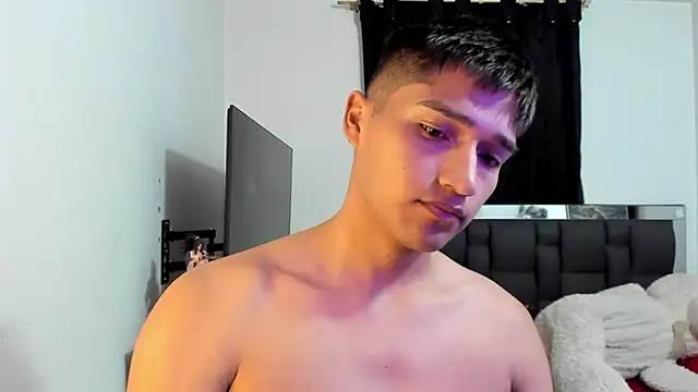 mateo-Espositoのウェブカメラショー